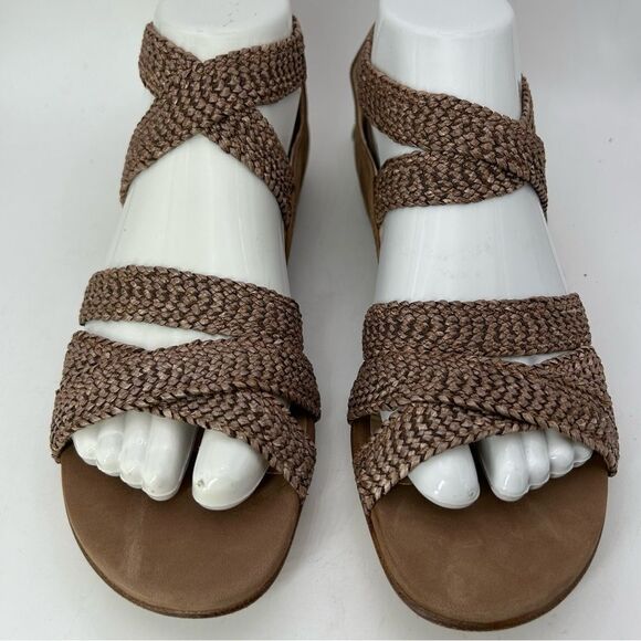Stuart Weitzman Womans Bounceraf Braided Sandals 7 shoes brown strappy flats - Picture 9 of 14